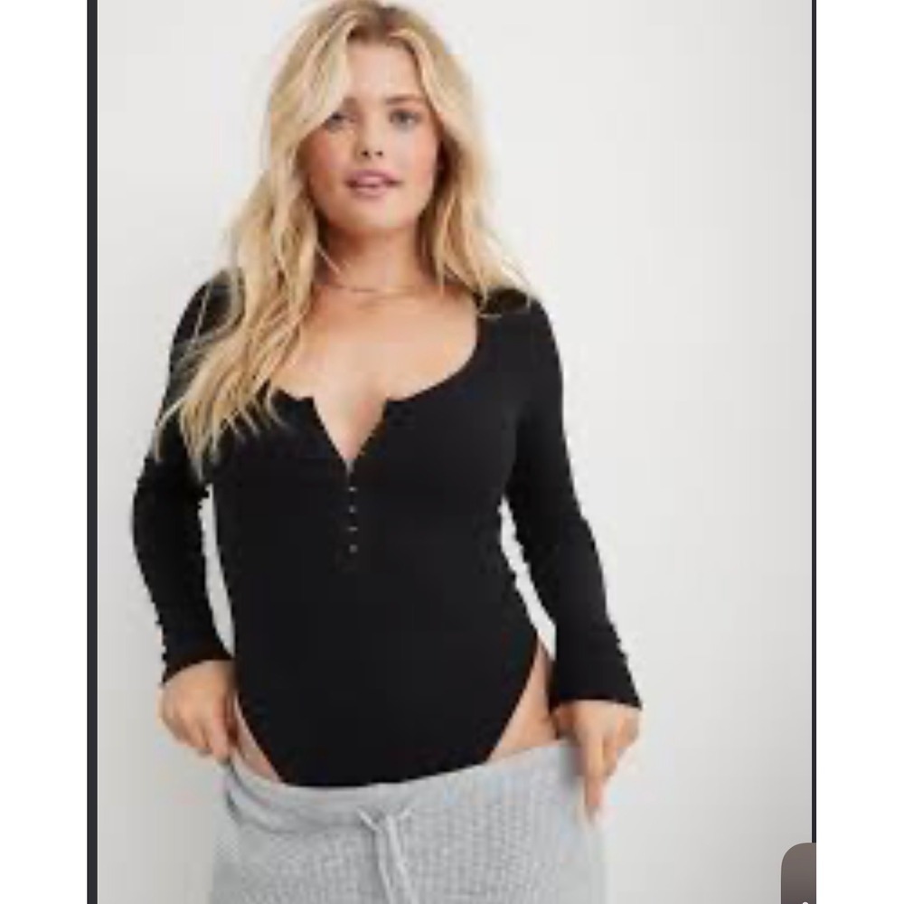 American Eagle Bodysuit Large Black Ribbed Long Sleeve Henley Snap Crotch Basic